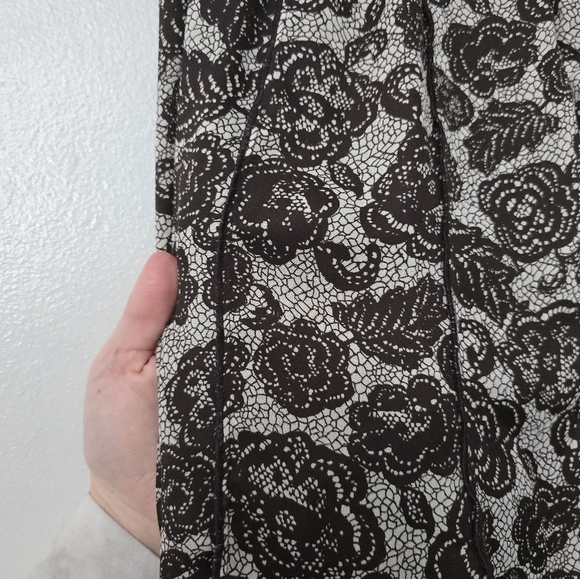 Brown Cream Lace Embroidered Floral Skirt Size 12 Flowy Cottagecore - Picture 7 of 10